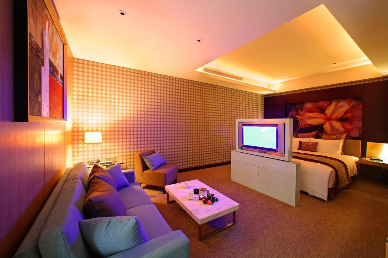 Norway Forest Tamsui Motel Bagian luar foto