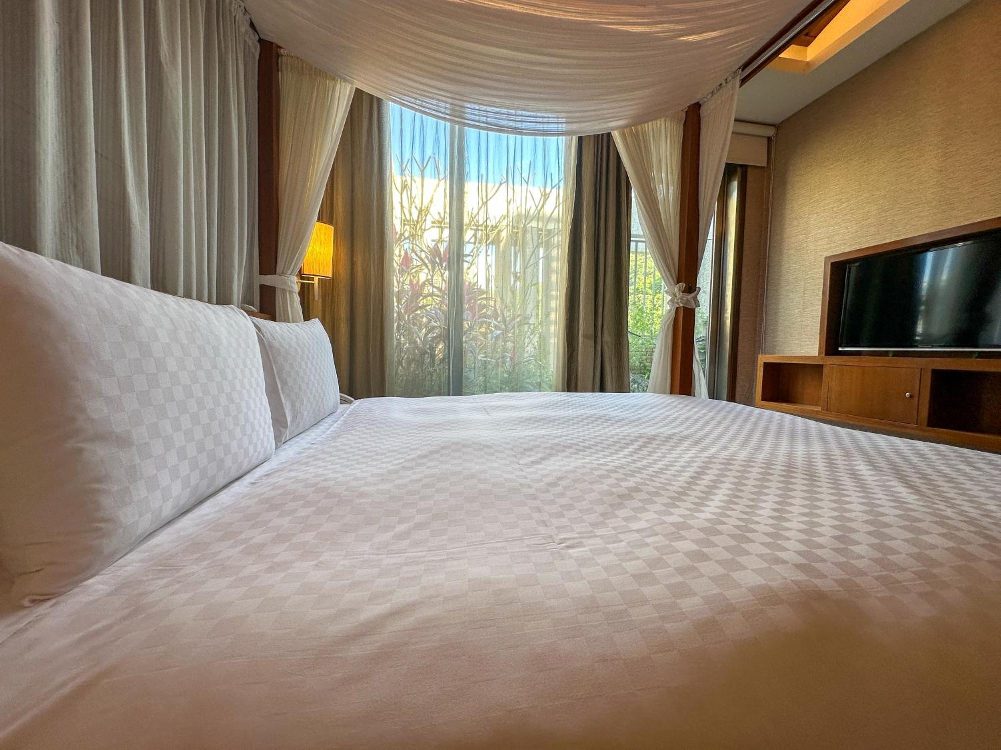 Norway Forest Tamsui Motel Bagian luar foto
